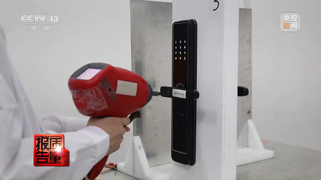 菈乌玛3d同人海报