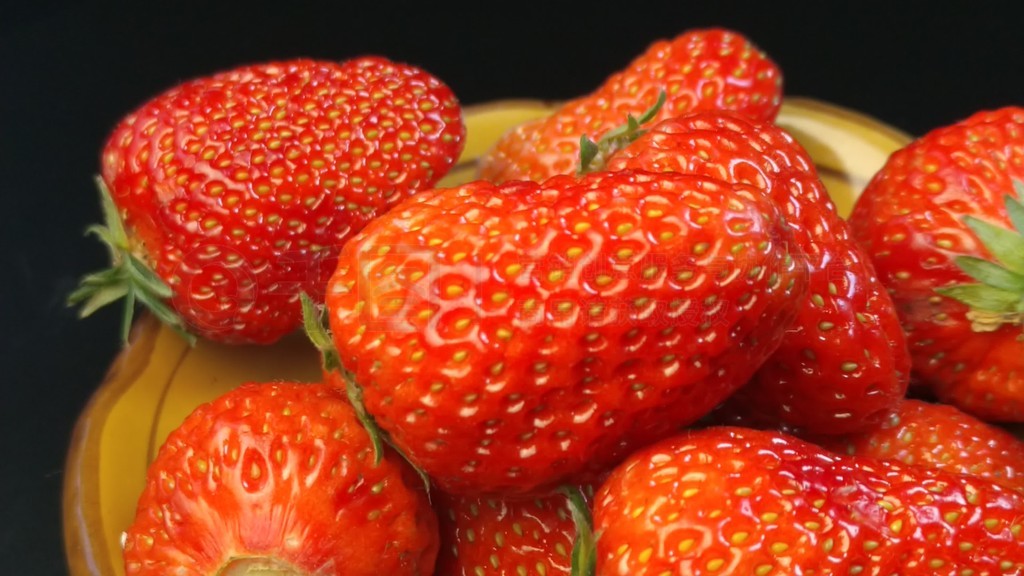 鸟大大影院国内一区海报