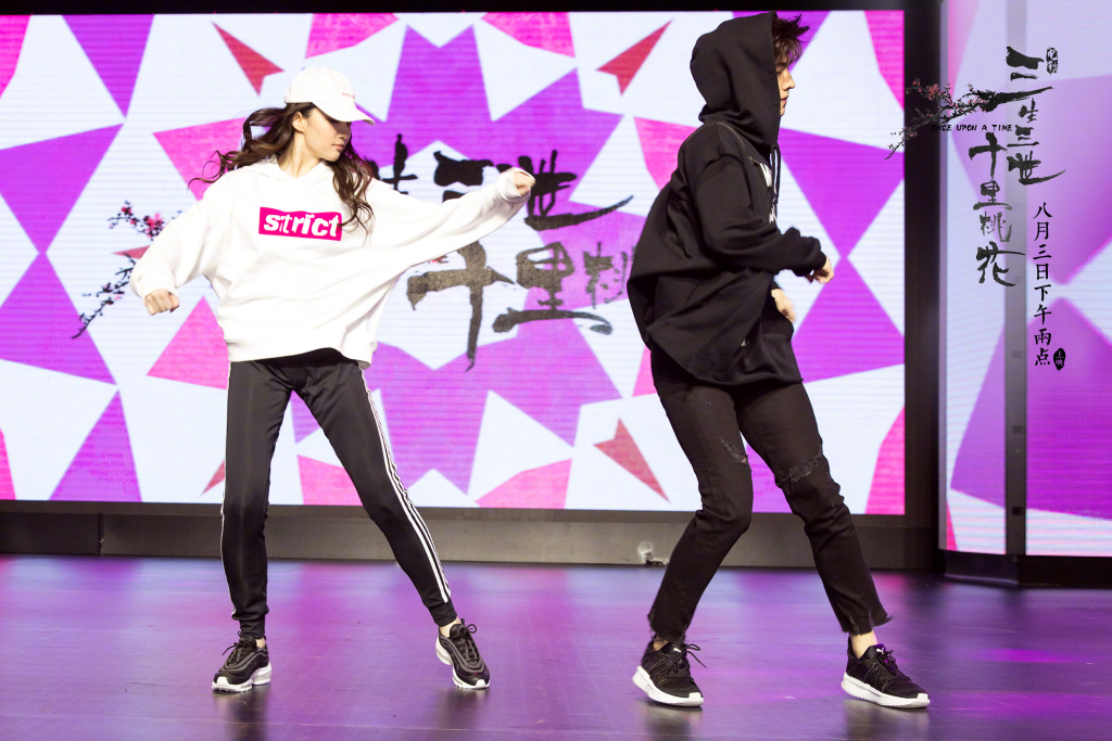 yellow网站视频 合法的视频视频平台海报