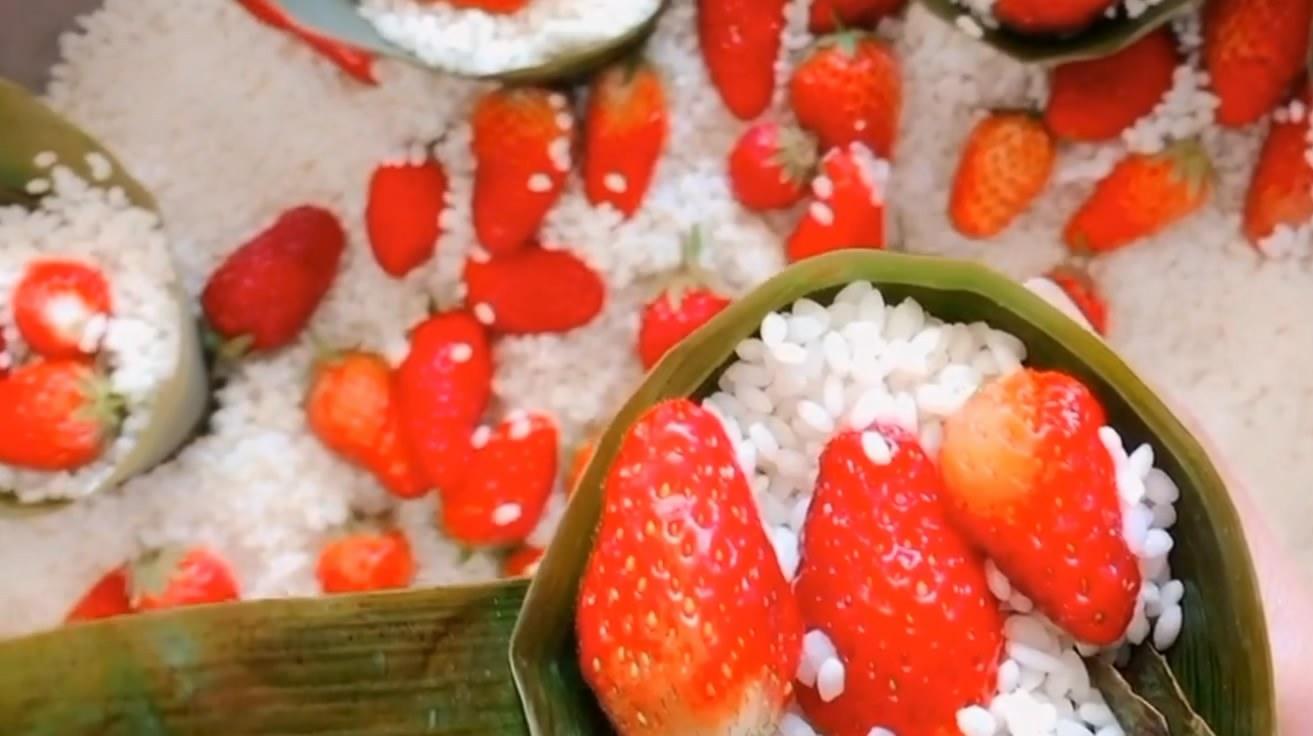 视频更新资源海报