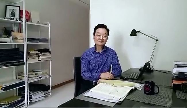 26年新里番海报