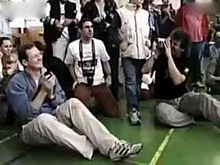 在线观看一区二区每日 看区我们鼓励通过合法、线观海报