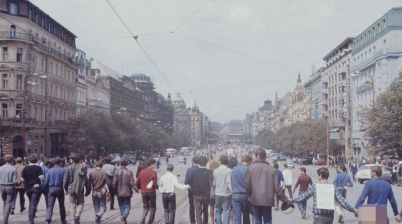 中文精品高清亚洲 "制作粗糙"的中文标签