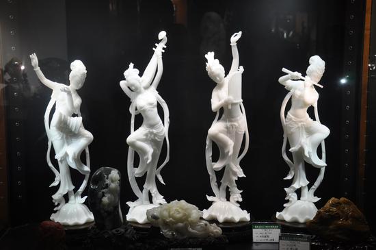 出轨的配偶啄木鸟海报