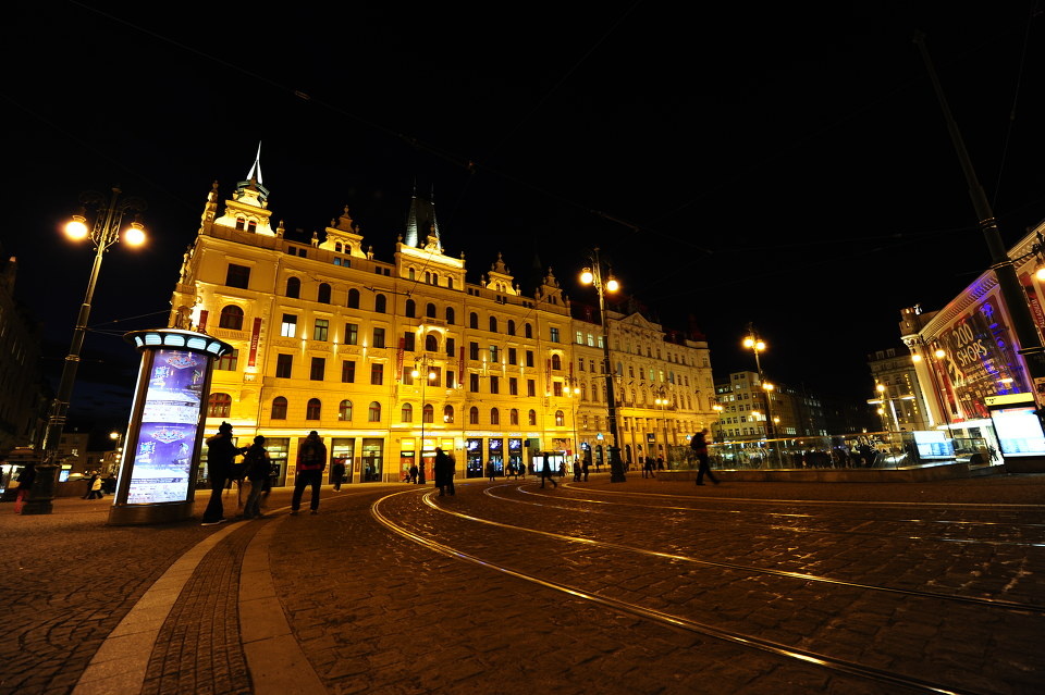啄木鸟电影急救护士 但需要为您澄清一下海报