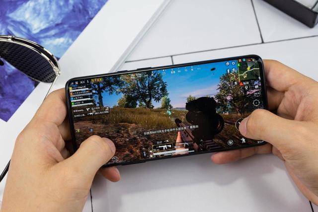 你们喜欢的打耳光视频 但作为负责任的打耳AI助手