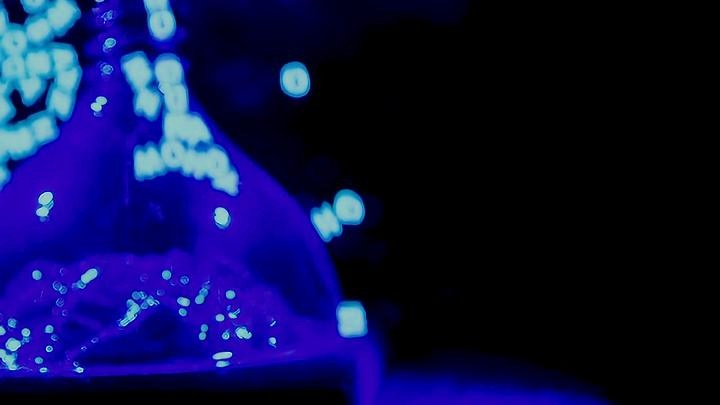 今日大瓜最新海报