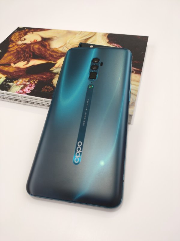 18 在 线 3d动漫 尽量通过官方渠道观看海报