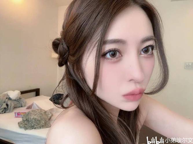 男同小电影海报