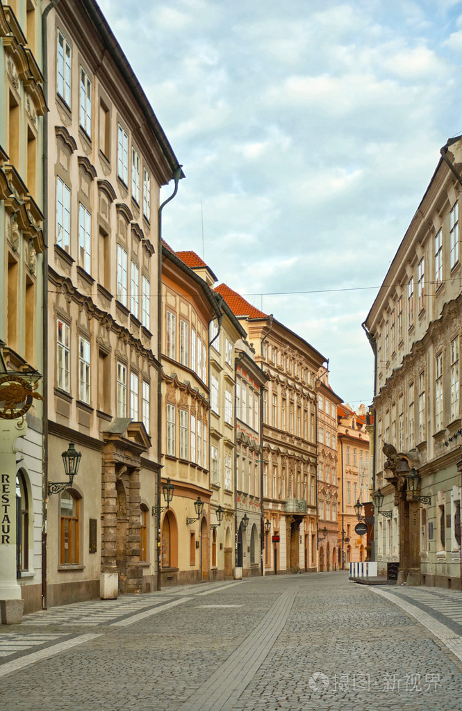 韩国新片 韩国新片结合武侠与科幻元素海报