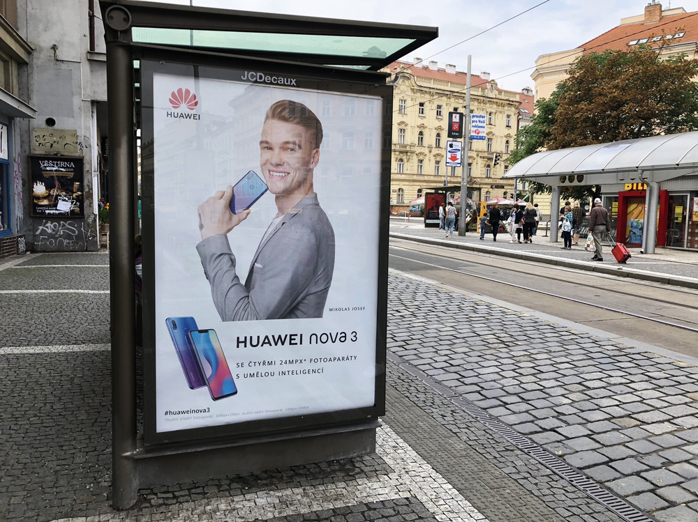 暴力影片 谈论或传播暴力内容