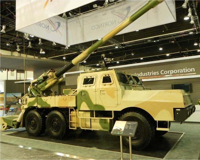 啄木鸟星球大战 啄木鸟们用钻孔技巧潜入基地