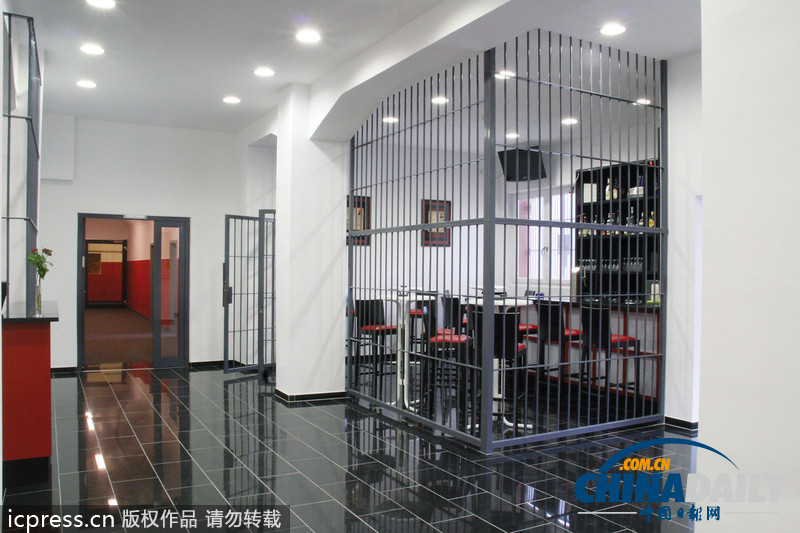 极看影视 小米应用商店等）下载到海报