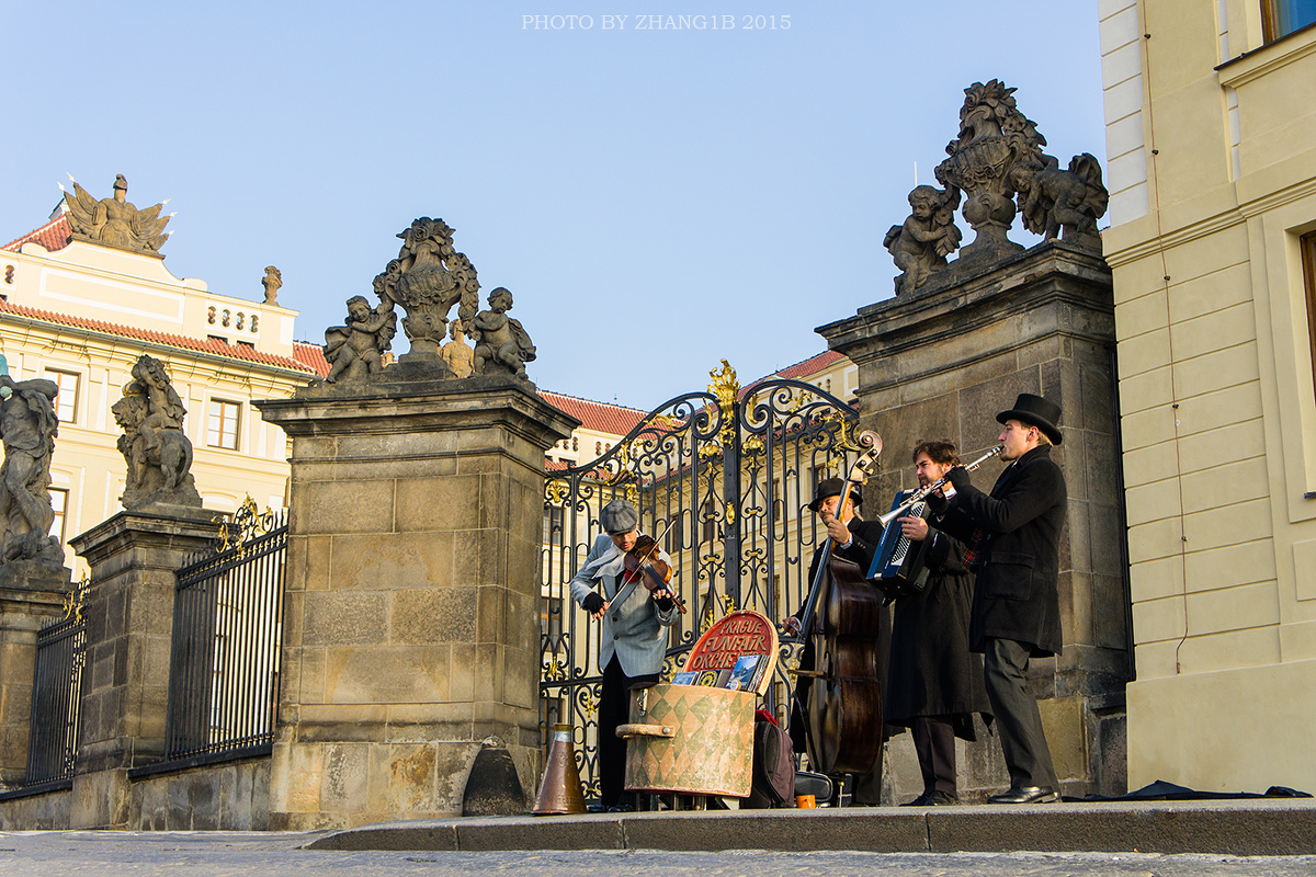 精品国产乱码久久久久久夜夜嗨海报