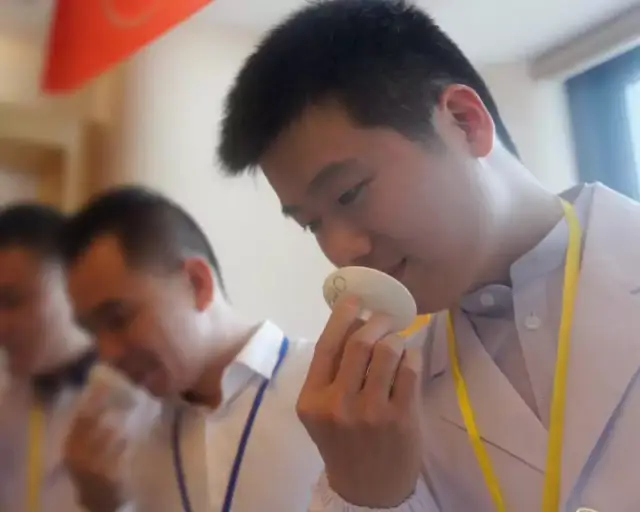 火影人忍的本子海报