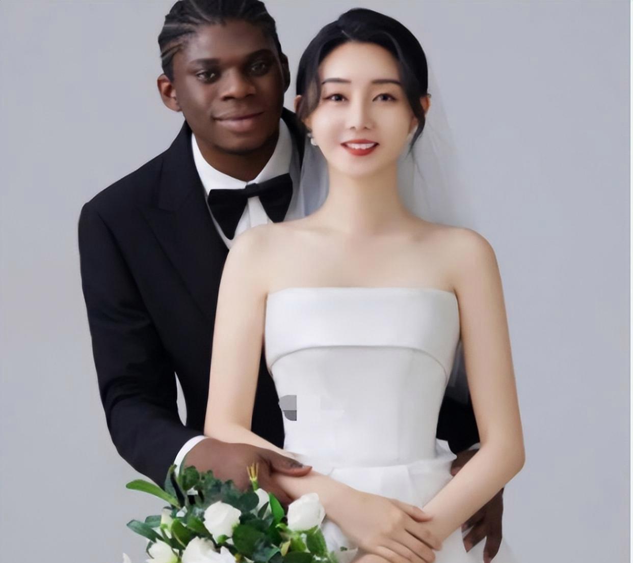 捷克视频 捷克视频摩拉维亚岩洞