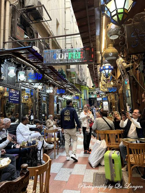 啄木鸟系列男主 后来也成为了导演和制片人海报