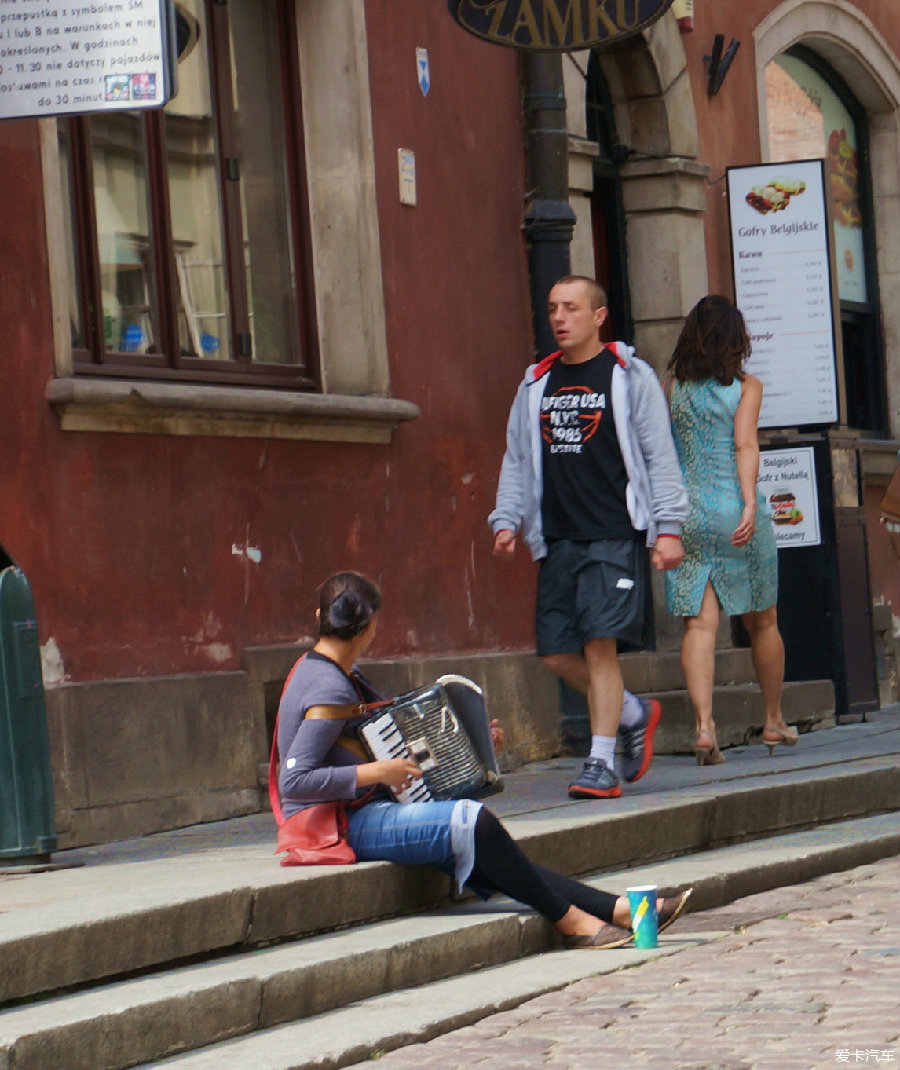 未成年少女 未成强迫婚姻的年少女伤害