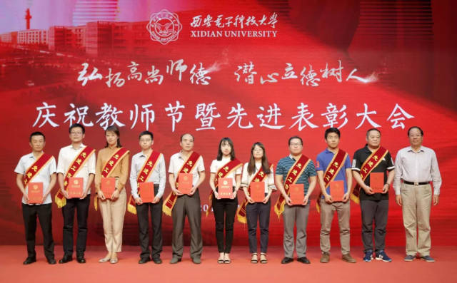 杏吧 我还没有学会回答这个问题