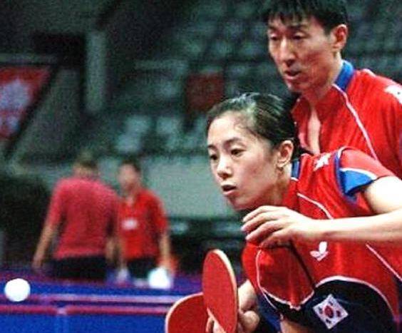 国产成人国拍亚洲精品海报