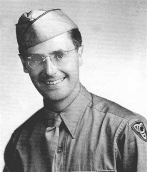 亚洲精品人成影精品院海报