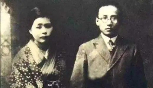 黑格雷画廊海报