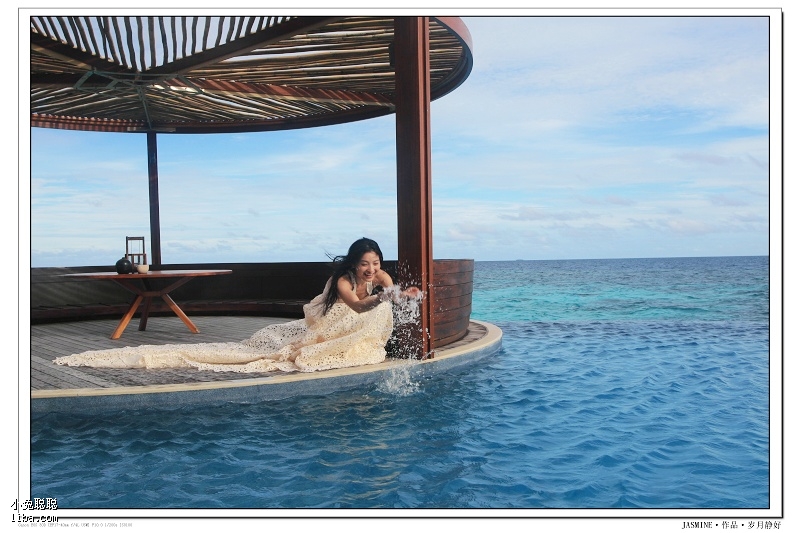 www v 2 ba art 观 影 +指 南海报