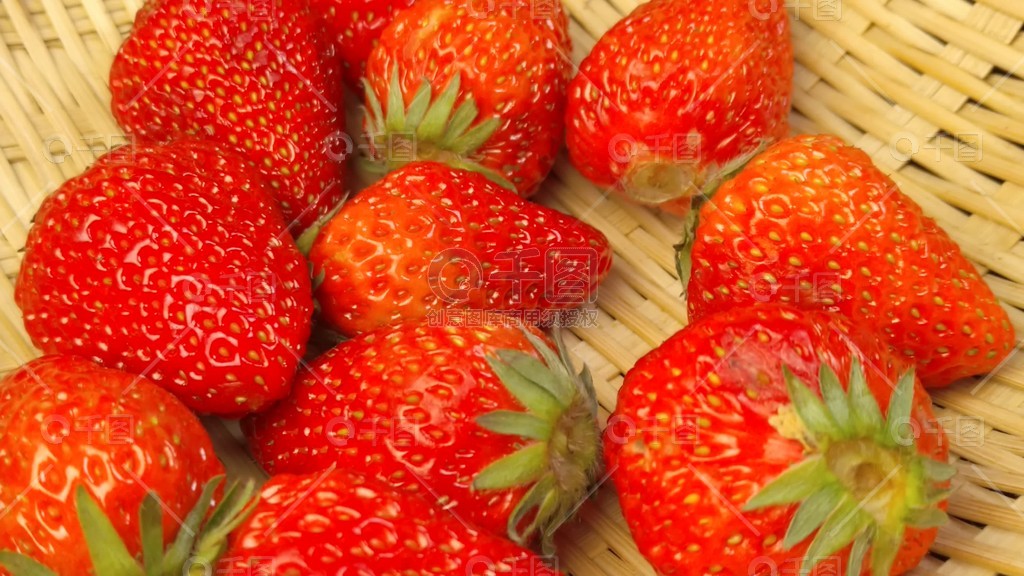 啄木鸟校园系列 看到“啄木鸟校园系列”海报