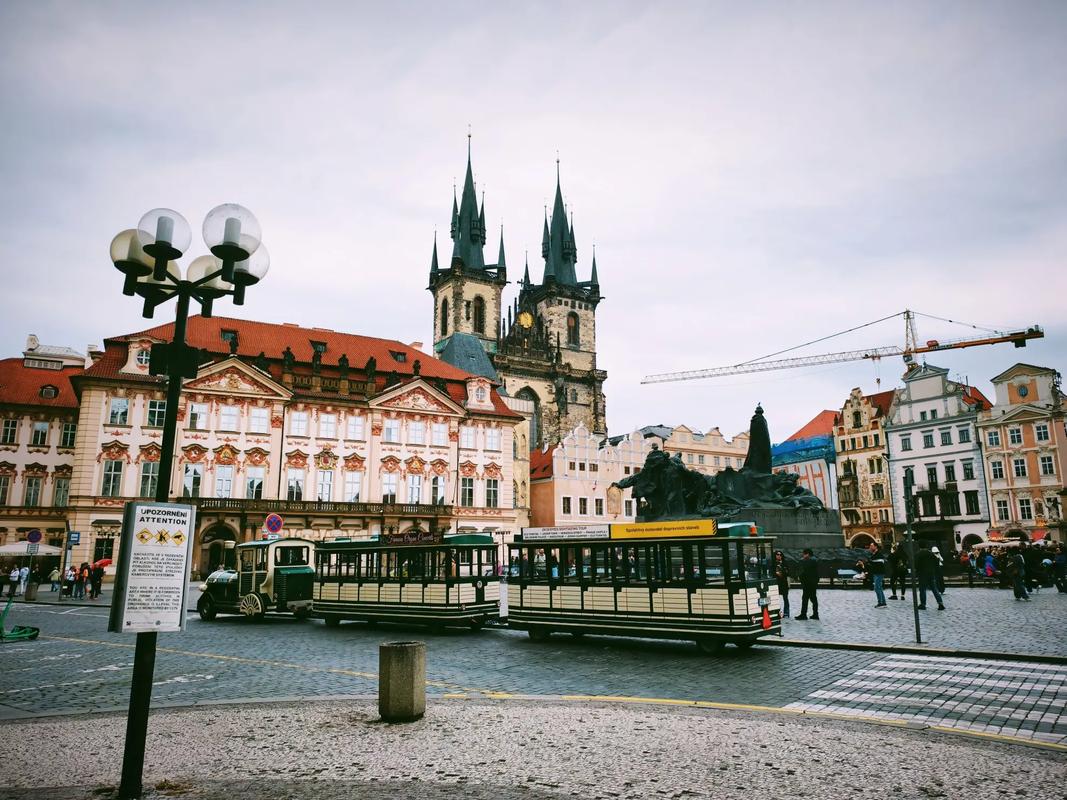 oos视频 化妆教程、“[角色名] cos”海报