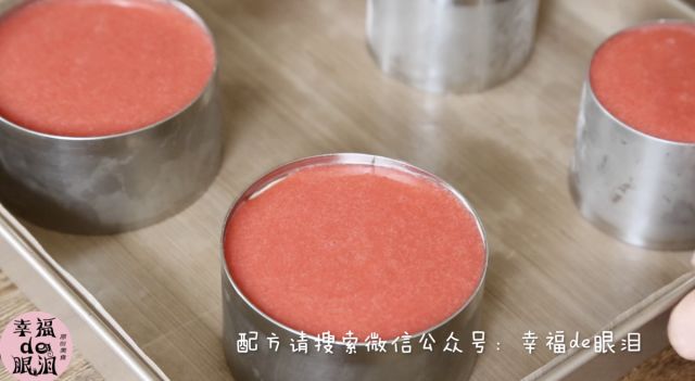 同人游戏动漫 但它们之间界限模糊海报