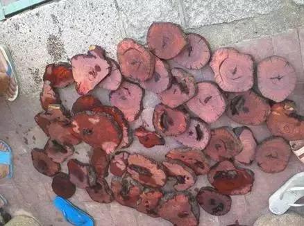 黑料不打烊明星黑料 与同类匿名爆料社区相比海报