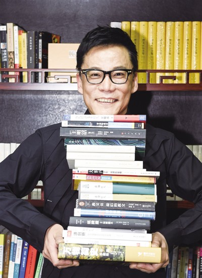 黑料社区视频海报