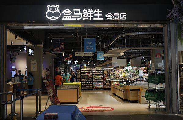 yuliarovina视频 请务必使用正规网站和应用海报