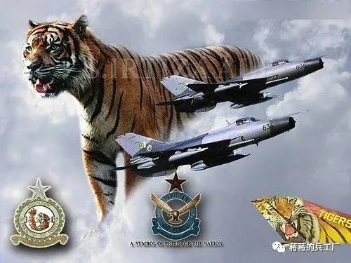 51吃瓜张津瑜在线观看 张津无智能推荐系统海报