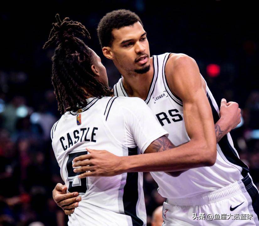 视频爱 视频爱线下见面需谨慎海报