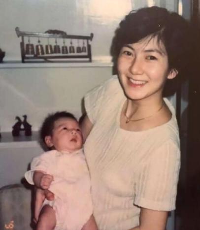 女儿幼女 我还没有学会回答这个问题海报