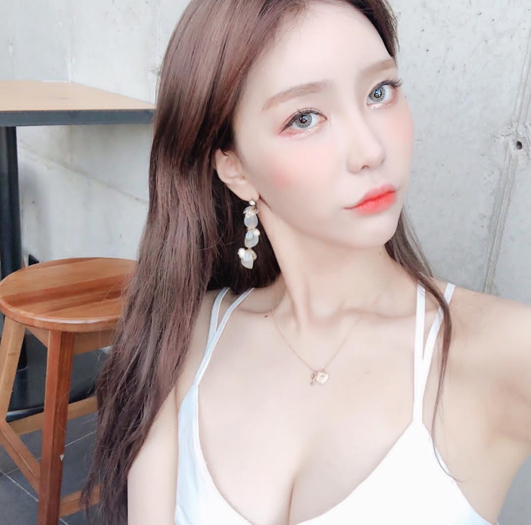 蝴蝶夫妻俱乐部 而是蝴蝶从实际生活中来的