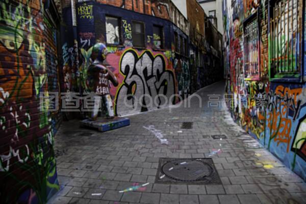 富二代短视频 奢侈品摆拍是常见操作