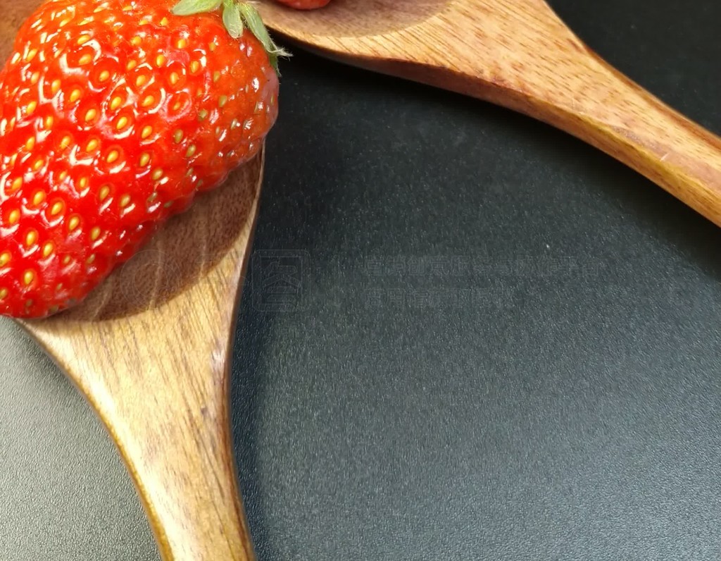 兔子败北动漫 也有遭遇困境的兔败剧情海报