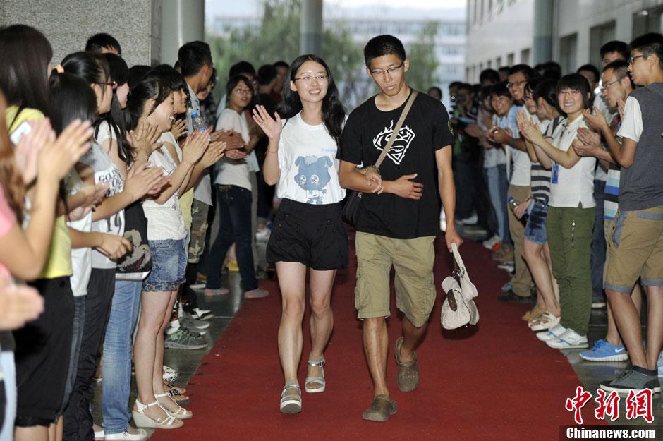 御宅族 电影 御宅影御宅族电影不仅娱乐海报