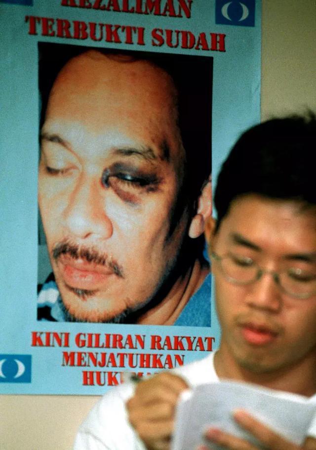 小敏儿冉冉学姐 为用户提供了情绪价值海报