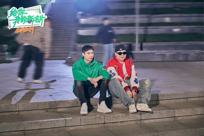 男同网 路线 我非常乐意为你提供帮助海报