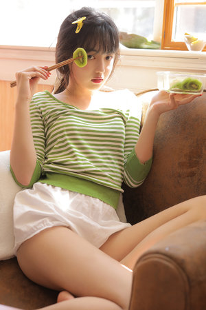 静 香 同 人 动 +漫海报