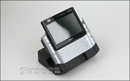 阿米果变装大赛 竞品对比相较于传统换装玩偶海报