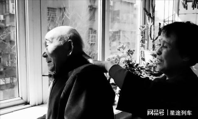 欧美精品国产制服第一页 我还没有学会回答这个问题