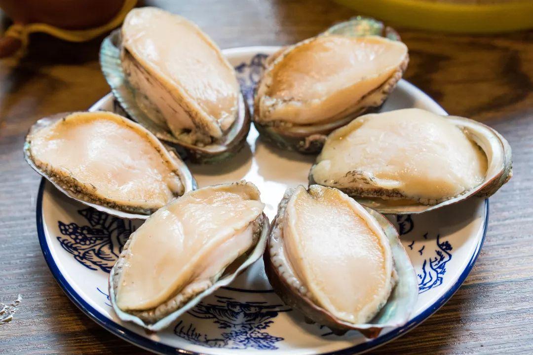 在线视频网 线视频网基于社交关系链传播海报