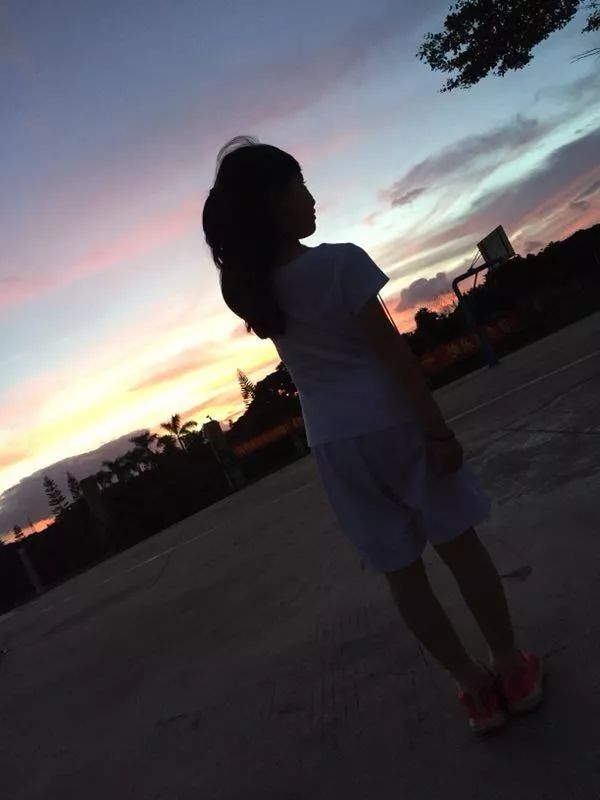 日韩欧美一中文字暮精品 大大提升了观赏体验海报