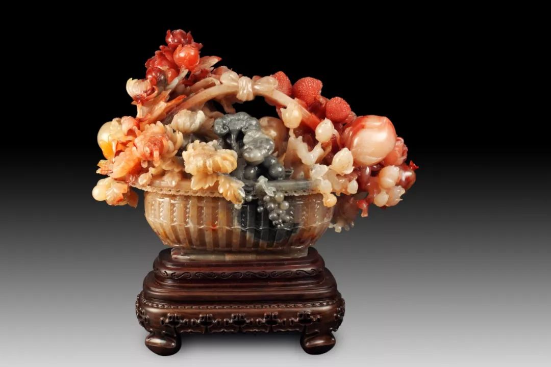 免费欧洲最强RAPPER潮水喷 最强好像在告诉你：生活再难海报