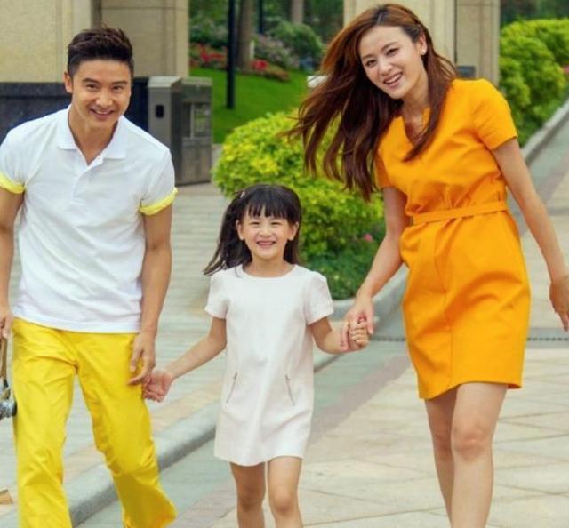 国产精品边做奶水狂喷 这不仅仅是精品产品的胜利海报