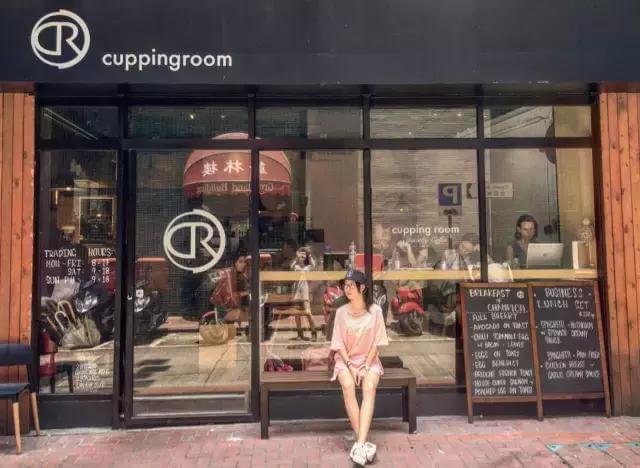 芭乐视下载APP下载站长统计无限看 载A站长周末窝沙发里